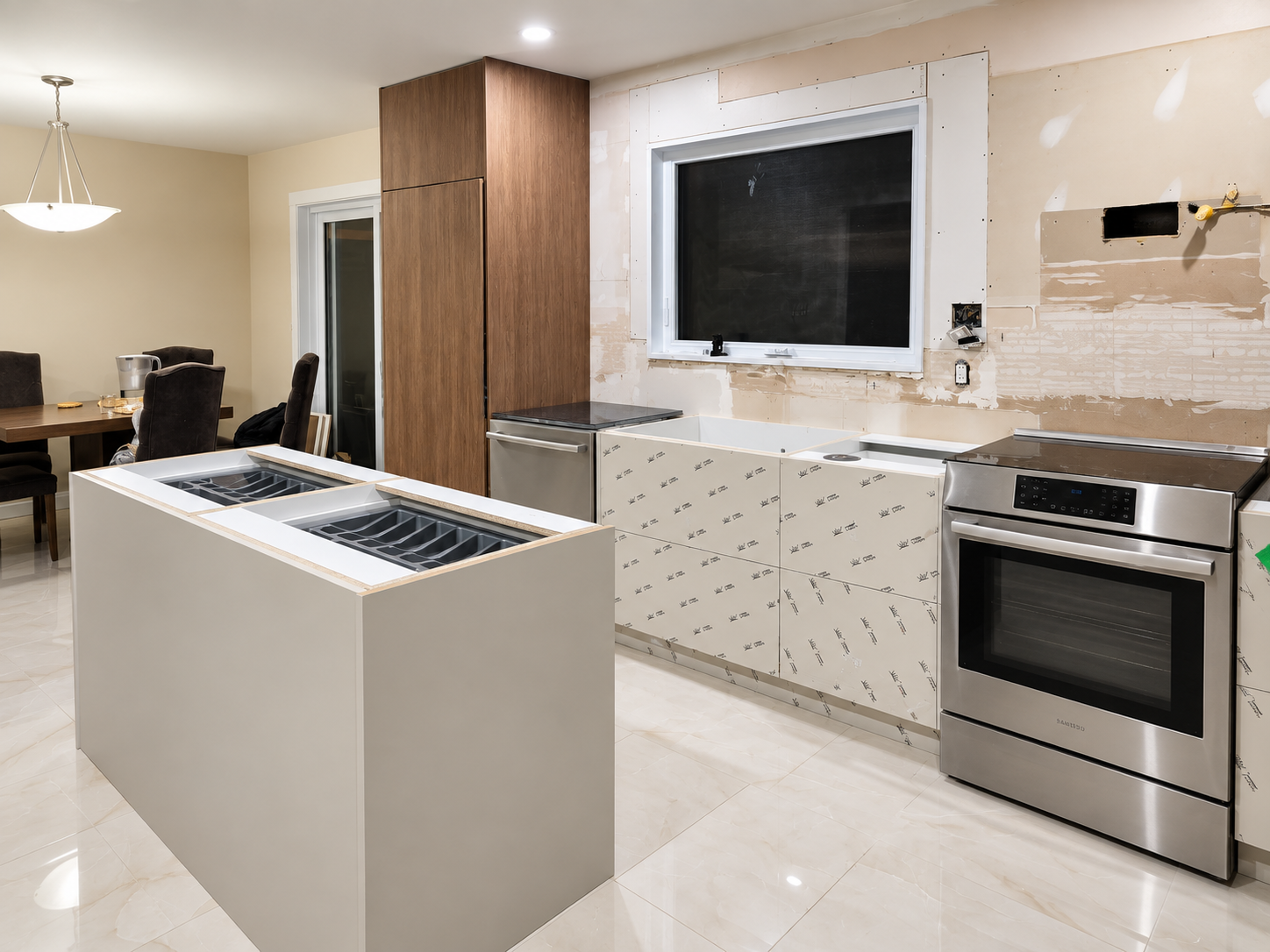 Kitchen cabinetry and countertop